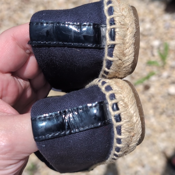 Like New Tory Burch Navy Espadrilles, Sz 6M. - Picture 3 of 7
